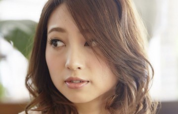 魅力満載40代になる!ミディアムの髪型(ヘアスタイル)アレンジ集。
