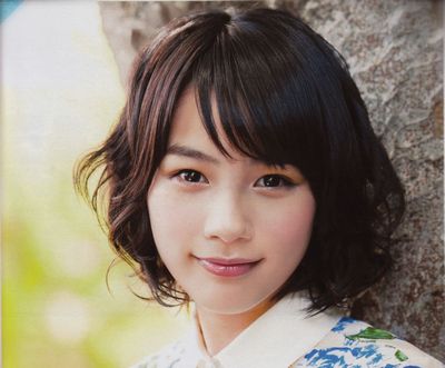 能年玲奈ショート1