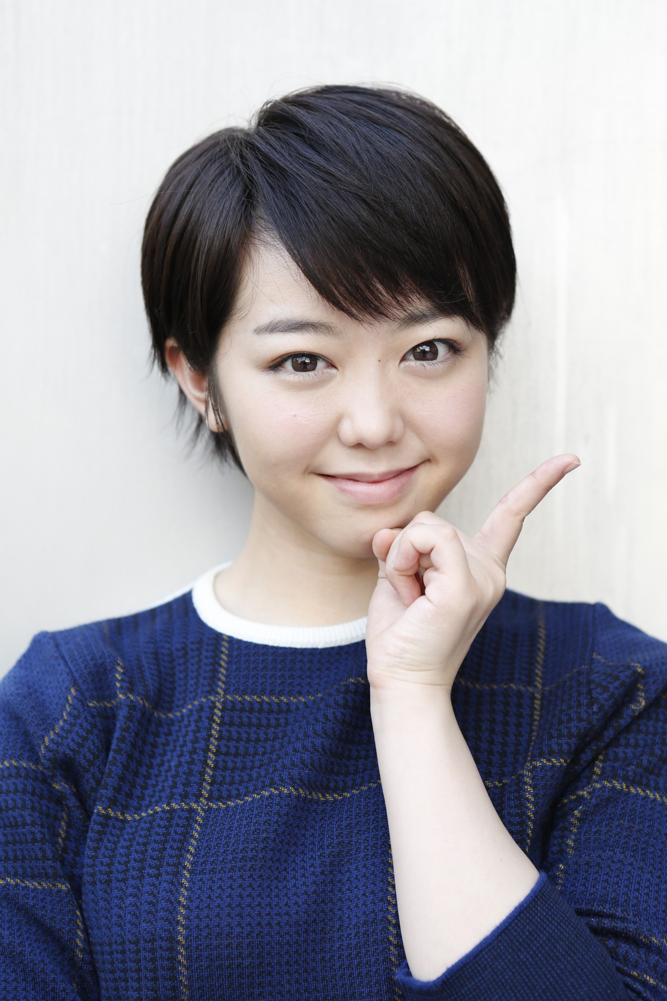 峰岸みなみ ショート