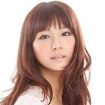 西内まりやメイク