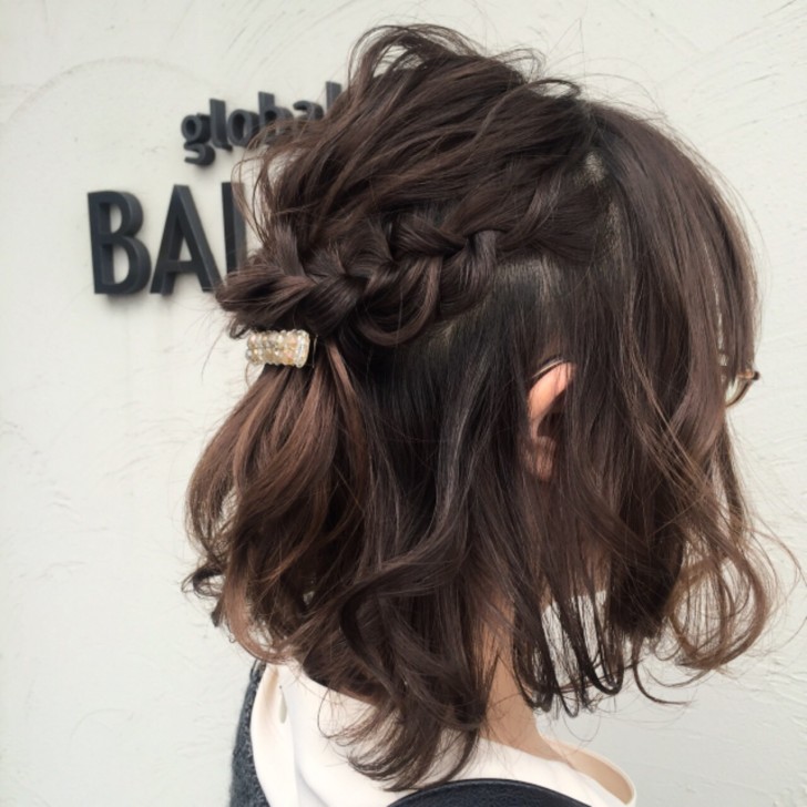 ボブ 結婚式 ヘアアレンジ ハーフアップ Khabarplanet Com