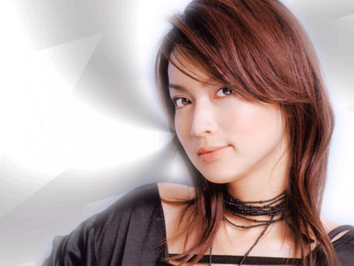 長谷川京子の髪型「セシルのもくろみ」の大人ロングを真似したい